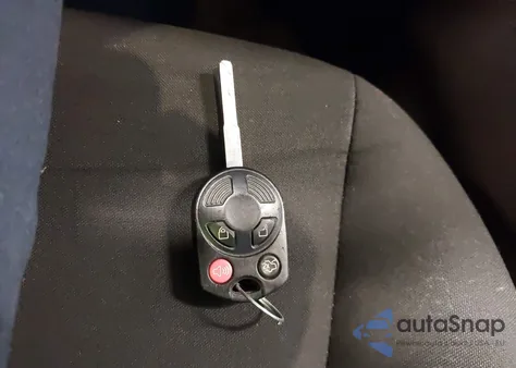 2016 Ford Focus Se z USA, uszkodzony, nr VIN 1FADP3K24GL256492